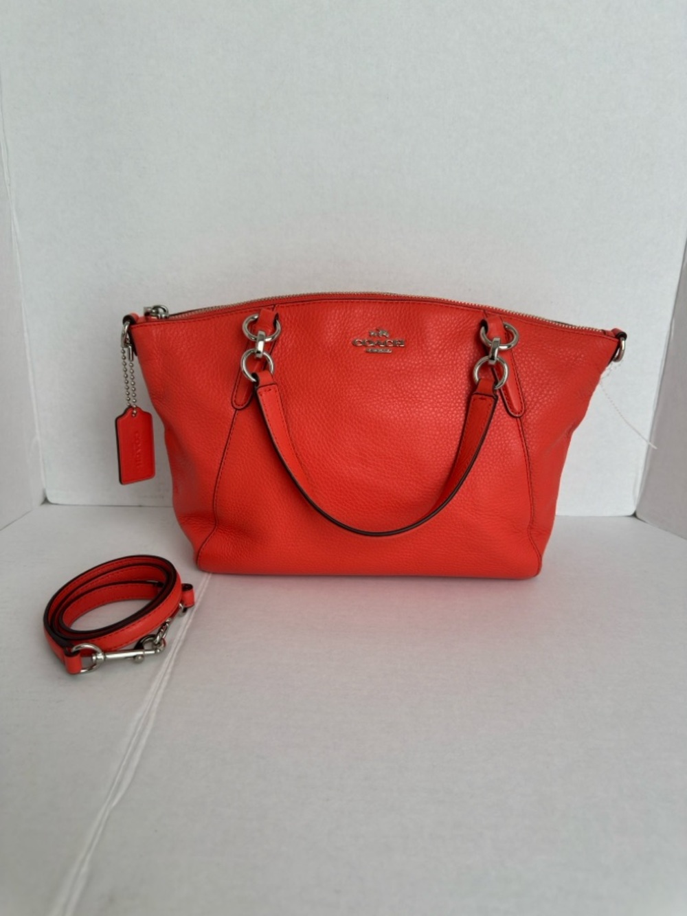 Coach Coral Red Pebbled Leather Satchel Crossbody Shoulder Bag Zip Top Classic - Picture 4 of 13